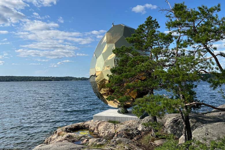 Una scultura dell'Artipelag