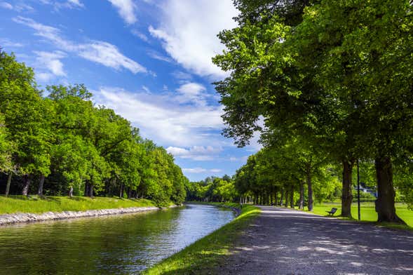 Giro in battello per il Canale Reale